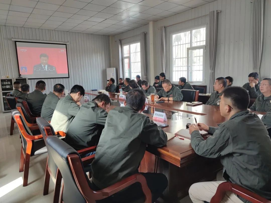 049366fa3792fd69b2f92b8184e4244b.jpg 049366fa3792fd69b2f92b8184e4244b.jpg